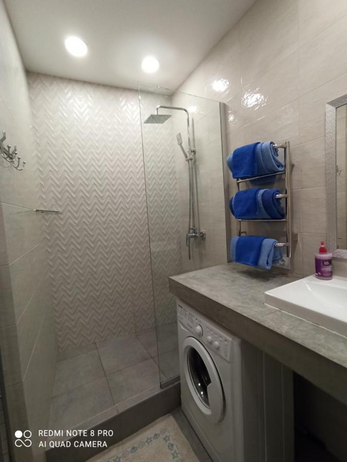 Appartement Самостоятельная Квартира à Odessa Extérieur photo