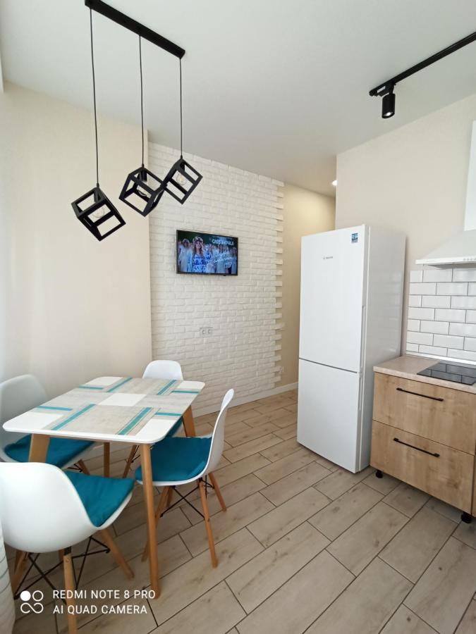 Appartement Самостоятельная Квартира à Odessa Extérieur photo