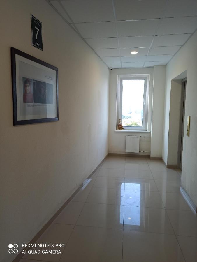 Appartement Самостоятельная Квартира à Odessa Extérieur photo
